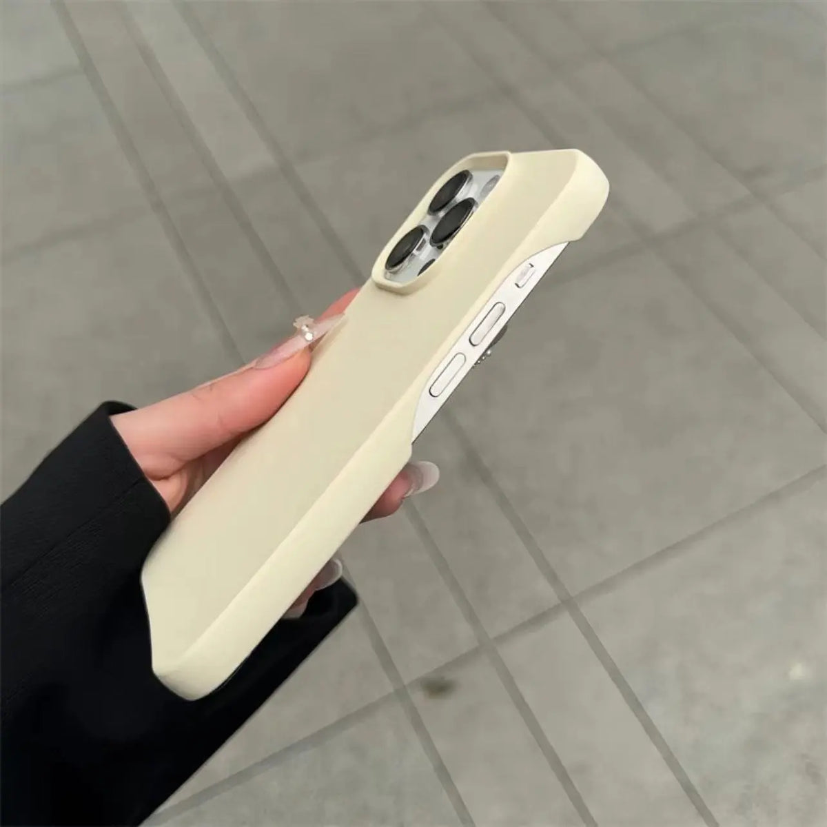 Half-Pack Silicone iPhone Case – Shock-Absorbent